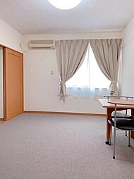 JR福知山線 伊丹駅 徒歩19分の賃貸アパート 2階1Kのリビング/ダイニング