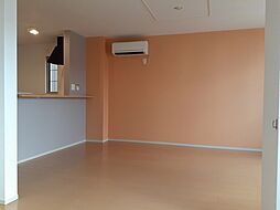 JR福知山線 北伊丹駅 徒歩17分の賃貸アパート 2階2LDKのリビング/ダイニング