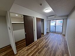 ONLYONE池田新町 302 3階1LDKのリビング/ダイニング