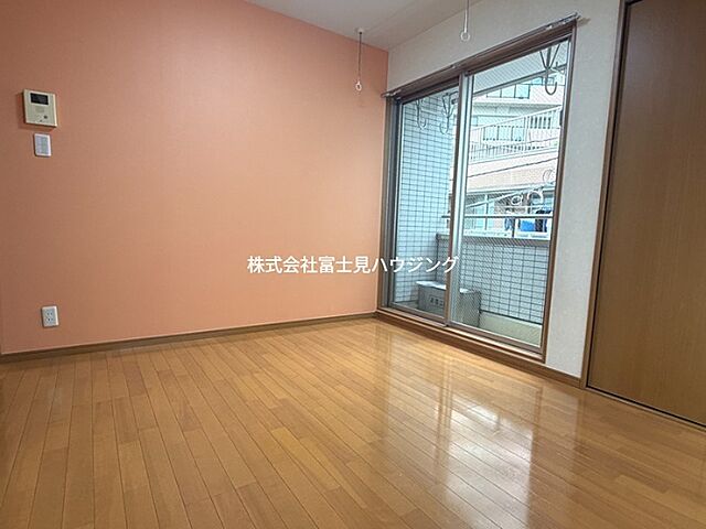 寝室