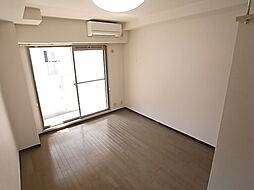 阪急神戸本線 塚口駅 徒歩3分の賃貸マンション 3階1Kのリビング/ダイニング