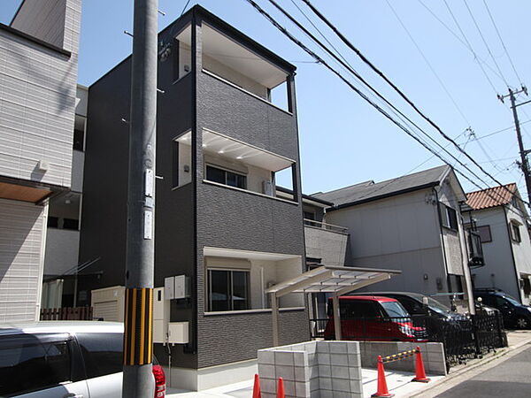兵庫県尼崎市西大物町(賃貸アパート1K・3階・25.03㎡)の写真 その1