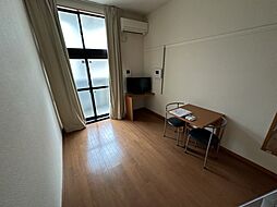 レオパレスさくら　Ｗｅｓｔ 104 1階1Kのリビング/ダイニング