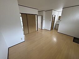 ツガワハイツ 201 2階2LDKのリビング/ダイニング