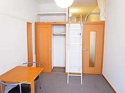 レオパレスイルニード 302 3階1Kのリビング/ダイニング