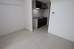 フラクタス尾浜 305 3階1LDKのリビング/ダイニング