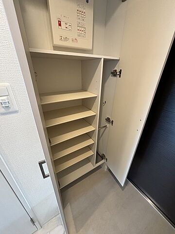 収納