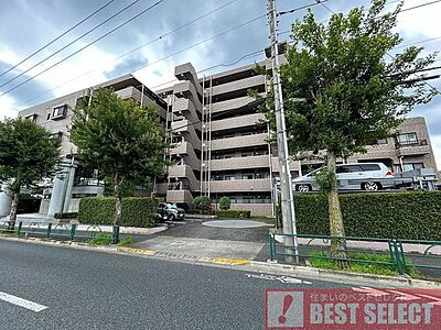 外観:●西武新宿線「田無」駅まで徒歩13分~毎日の通勤・通学やお出かけにも便利なロケーションです。 外観:●西武新宿線「田無」駅まで徒歩13分~毎日の通勤・通学やお出かけにも便利なロケーションです。