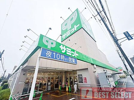 サミットストア川口青木店 190m