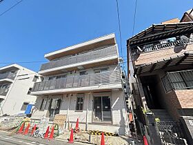 ルシェーナ西田辺  ｜ 大阪府大阪市阿倍野区西田辺町２丁目2番31号（賃貸アパート2LDK・2階・62.19㎡） その1