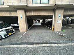 7 / 12