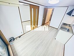 フィレンツェIII 2階2DKのリビング/ダイニング