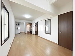 クリエイティブ第2富士 3階2LDKのリビング/ダイニング