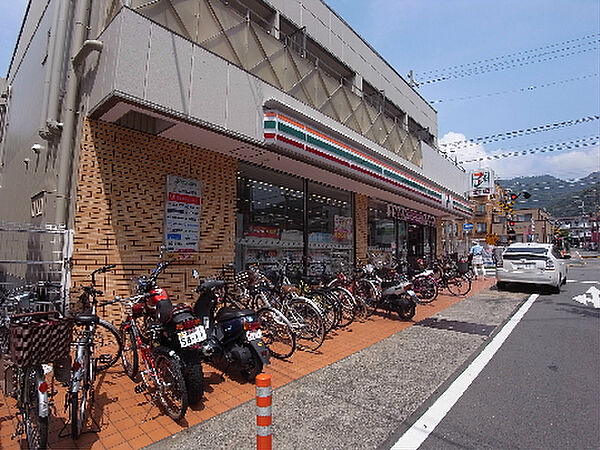 画像18:セブンイレブン 神戸本山中町4丁目店（231m）