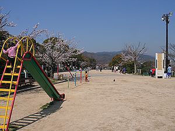 画像24:会下山公園（875m）