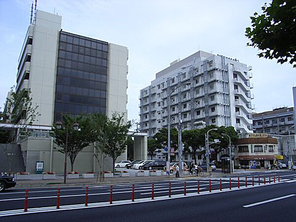 画像18:神戸大学病院（298m）