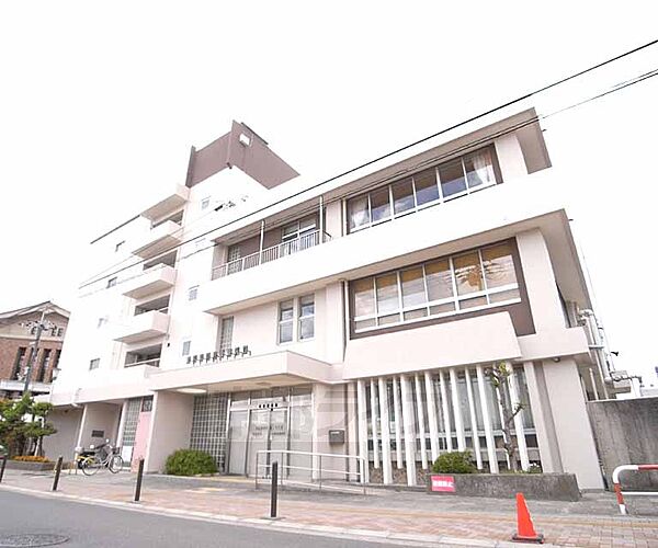 画像7:京都市北区役所まで430m 北大路、鞍馬口間に立地する北区役所。
