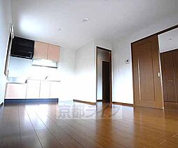 シャルマン 2階2LDKのリビング/ダイニング