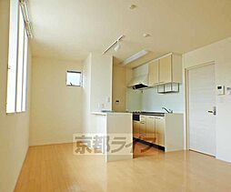 フレール北山 E201 2階1LDKのリビング/ダイニング