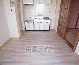 もとしろマンション 4階1DKのリビング/ダイニング