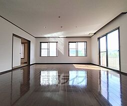 京都市営烏丸線 今出川駅 徒歩12分の賃貸マンション 3階4LDKのリビング/ダイニング