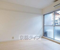 JR山陰本線 二条駅 徒歩15分の賃貸マンション 3階1Kのリビング/ダイニング