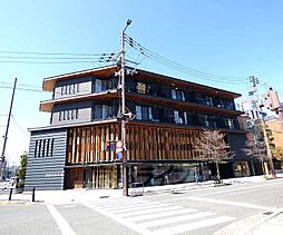 シャルール・デュ・ボワ二条