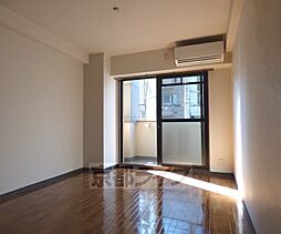 京阪本線 出町柳駅 徒歩5分の賃貸マンション 5階1Kのリビング/ダイニング