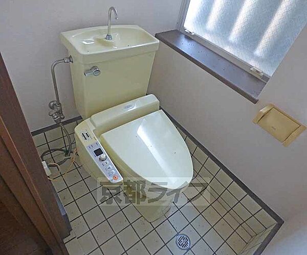 画像8:清潔感のあるトイレです。