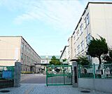 深草小学校まで138m 活気溢れる小学校です。