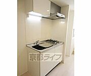 収納もバッチリのキッチンです