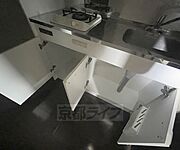 キッチン下収納
