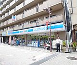 ローソン　山科駅前店まで10m