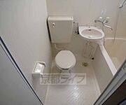 トイレの前も余裕があります