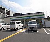 ファミリーマート 京都薬科大学前店まで169m
