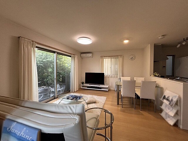 リビング/ダイニング 練馬区大泉学園町4丁目