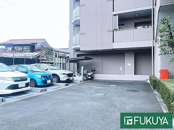 駐車場を拡大表示