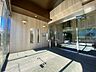 エントランス：マンション入り口
