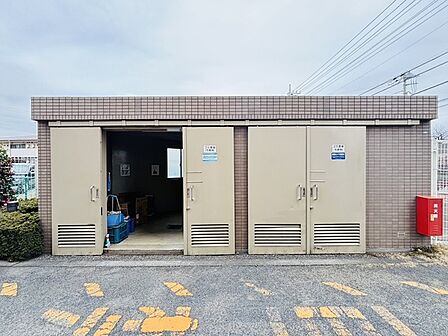 ゴミ置き場