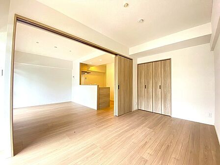 この部屋だれの部屋にしようかな、なんて会話を現地で楽しんでください。