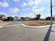 風通し・日当たりに優れる角地。開放感をお楽しみください。 