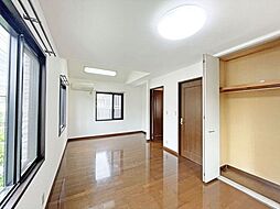 子供部屋の画像