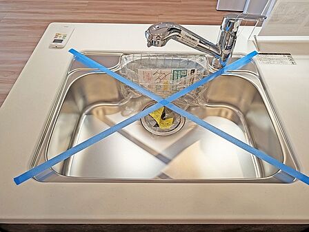 ステンレスのキッチンは耐久性とお掃除しやすい使い勝手が魅力です