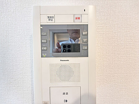 安心のＴＶモニター付きインターフォン。 