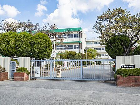 春日部市立春日部南中学校（1150m）