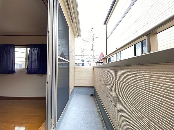 バルコニー