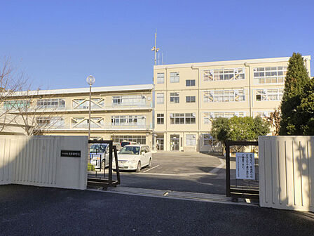 さいたま市立大宮東中学校(420m)