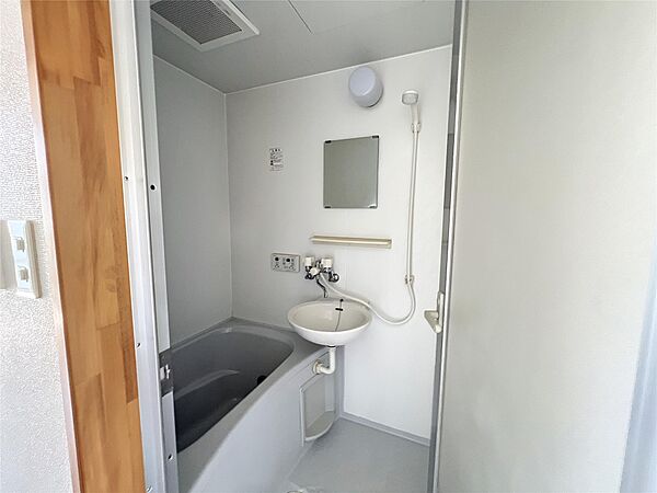 apartment 福島県伊達市川原町
川原町の賃貸情報を見る
物件地図