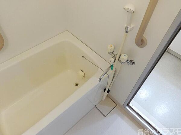 画像4:お風呂とトイレは別です。