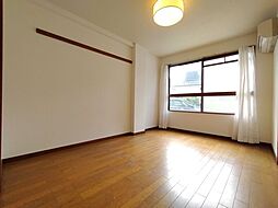 ハイツ興亜第2 1階2DKのリビング/ダイニング